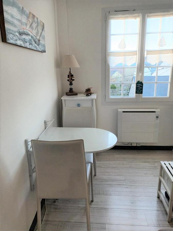 Le Petit Cabourg De La Cour Normande Studio Coeur De Ville -1 A 2 Personness Extérieur photo